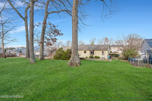 $664,900 | 21 Meadowbrook Drive, Howell, NJ 07731