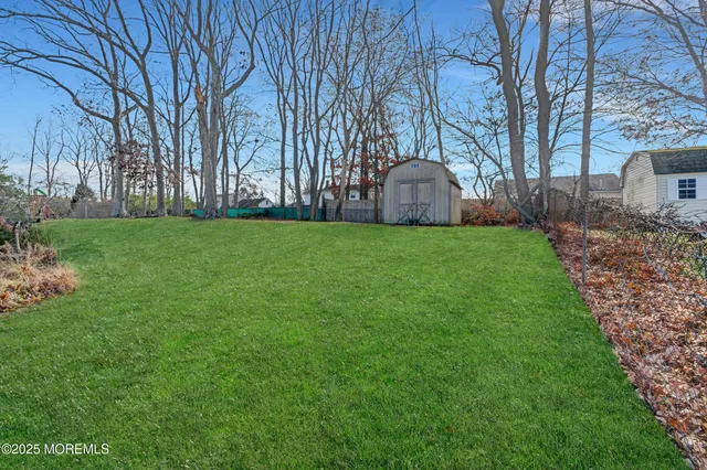 $664,900 | 21 Meadowbrook Drive, Howell, NJ 07731