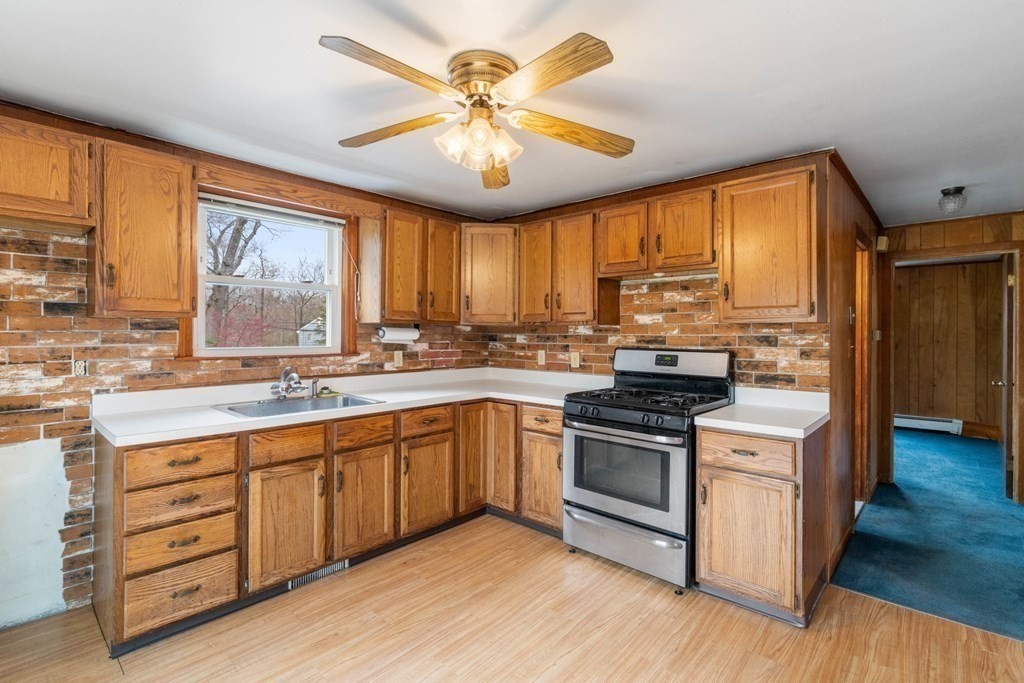 159 Fairbanks Road Dedham, MA 02026 - Photo 4 of 16 Gallery Image 4