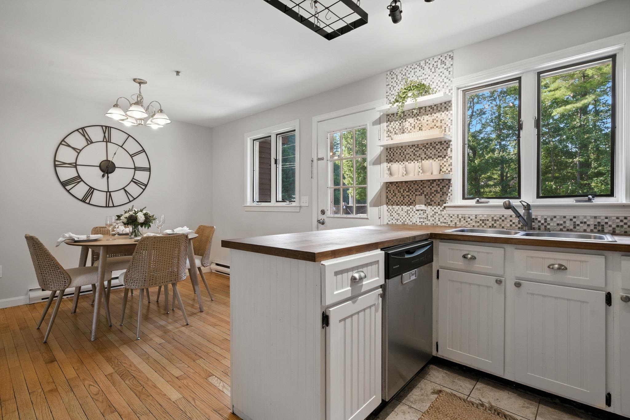 83 Bellamy Woods Dover, NH 03820 - Photo 14 of 45