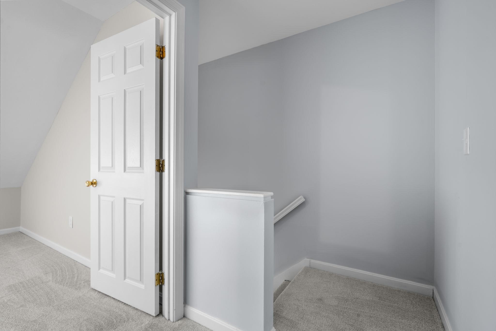 83 Bellamy Woods Dover, NH 03820 - Photo 28 of 45