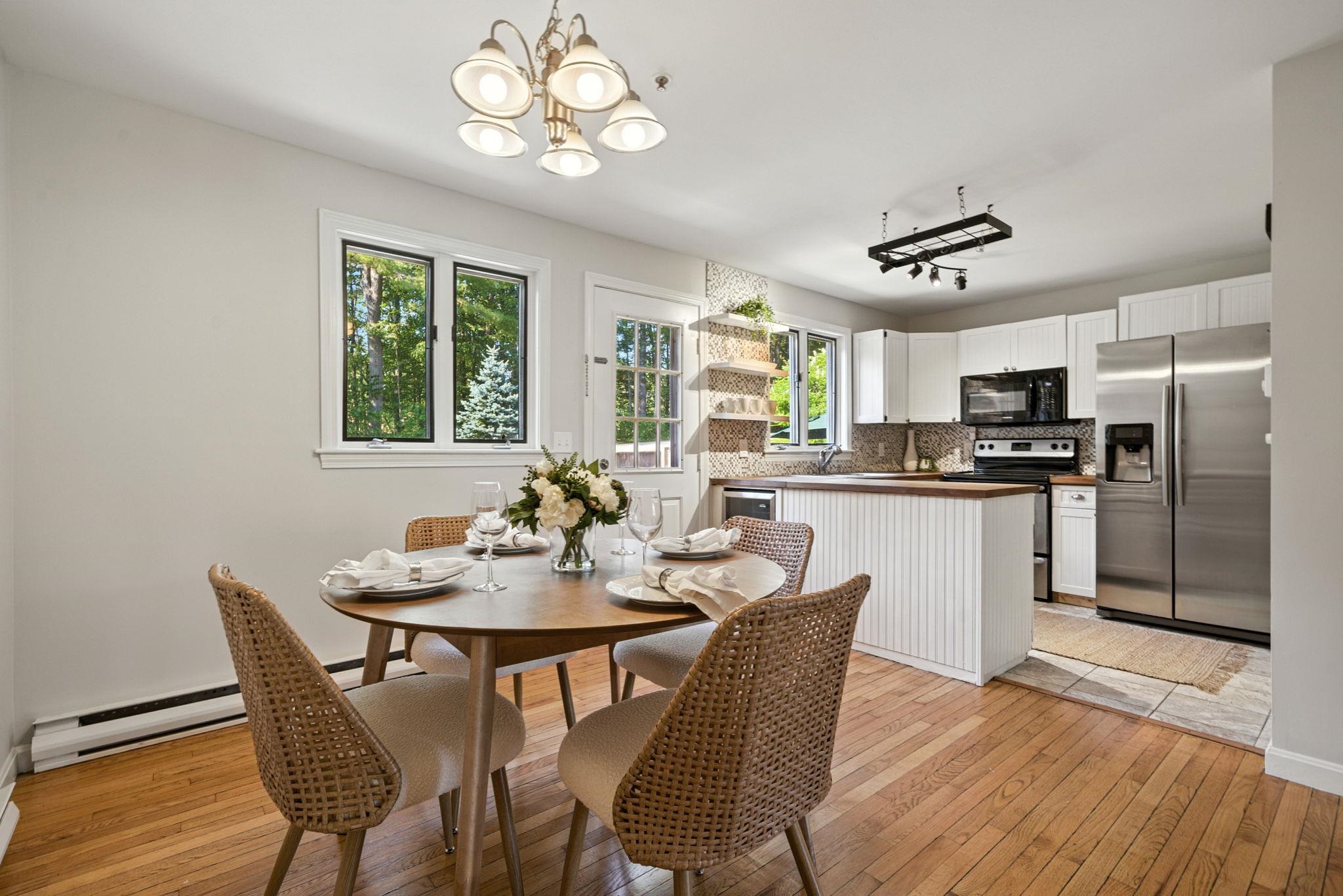 83 Bellamy Woods Dover, NH 03820 - Photo 3 of 45