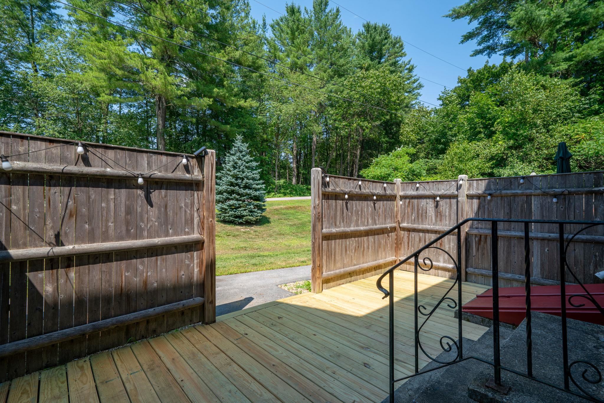 83 Bellamy Woods Dover, NH 03820 - Photo 36 of 45