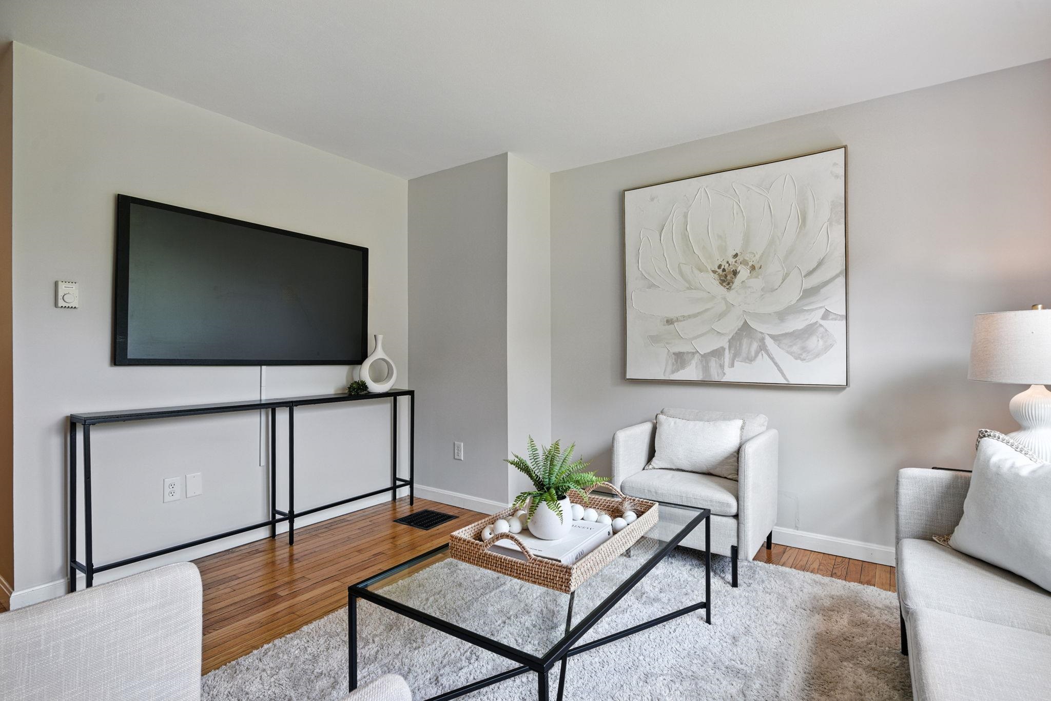 83 Bellamy Woods Dover, NH 03820 - Photo 6 of 45