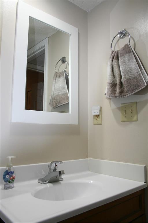 101 Lookout Ridge Drive, Unit 101 Columbus, IN 47201 - Photo 20 of 25 Gallery Image 20