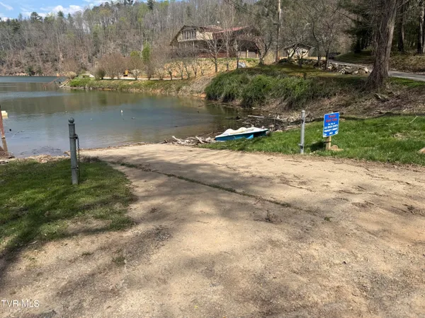 $199,900 | Tbd Lonesome Pine Trail, Unit 23B, Butler, TN 37640