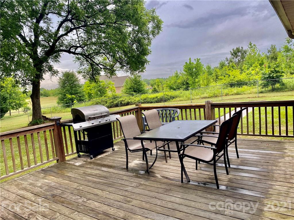 1647 Fallston Road Shelby, NC 28150 - Photo 8 of 28 Gallery Image 8