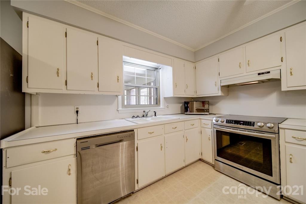 20808 Converse Road Albemarle, NC 28001 - Photo 9 of 29 Gallery Image 9