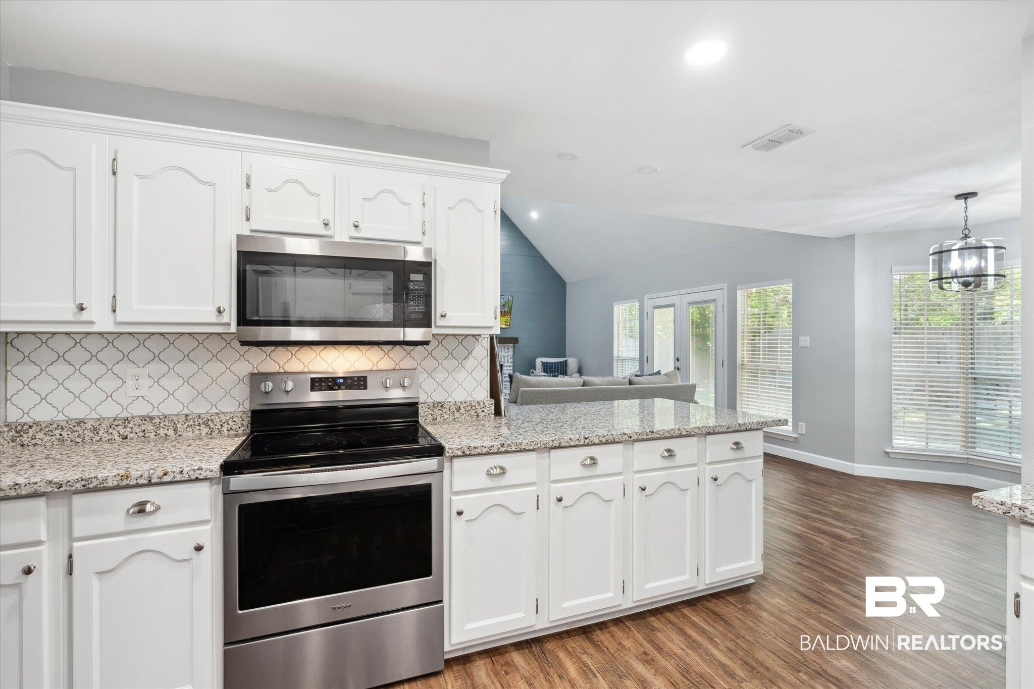 110 Cameron Circle Daphne, AL 36526 - Photo 10 of 41 Kitchen