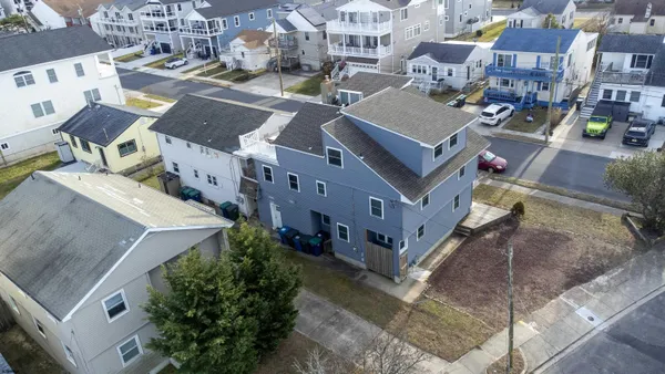 $5,200 | 300 East Beach Avenue, Brigantine, NJ 08203