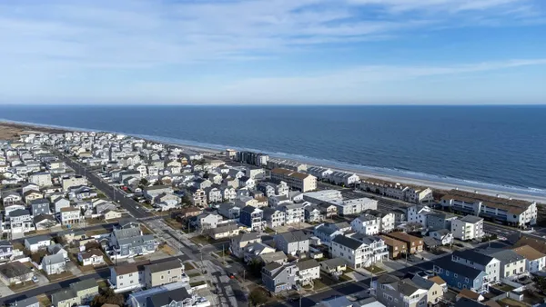 $5,200 | 300 East Beach Avenue, Brigantine, NJ 08203