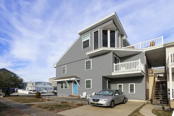 $5,200 | 300 East Beach Avenue, Brigantine, NJ 08203