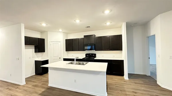 $2,499 | 221 Carmello, Kyle, TX 78640