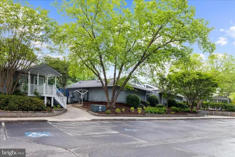 $885,000 | 406 Honeywood Court, Millersville, MD 21108