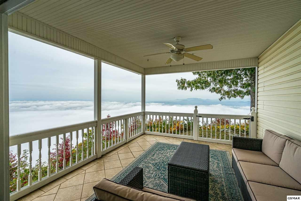 2875 Top Road, Unit THEFANTASIAHOUSE Sevierville, TN 37876 - Photo 8 of 36 Gallery Image 8