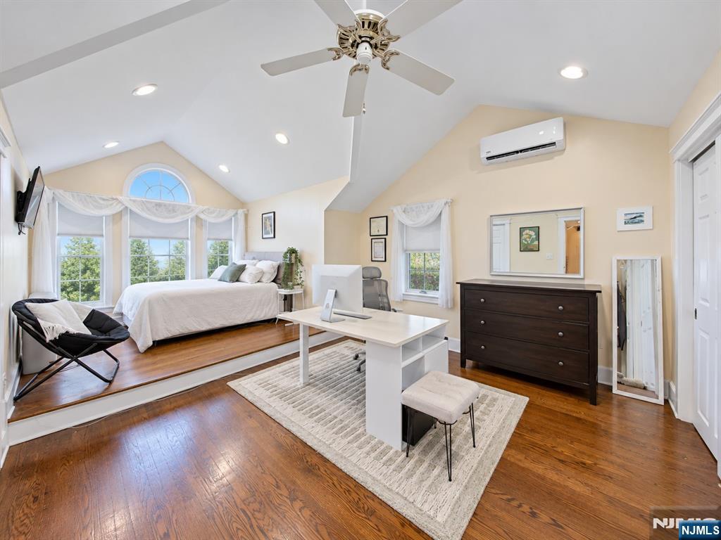 35 Sunnyhill Road Dover, NJ 07801 - Photo 40 of 50 Gallery Image 40