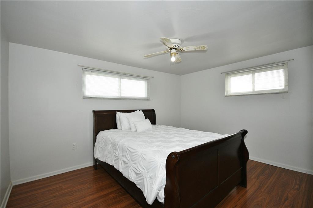 1714 Hollyrood Road Pittsburgh, PA 15227 - Photo 15 of 27 Gallery Image 15