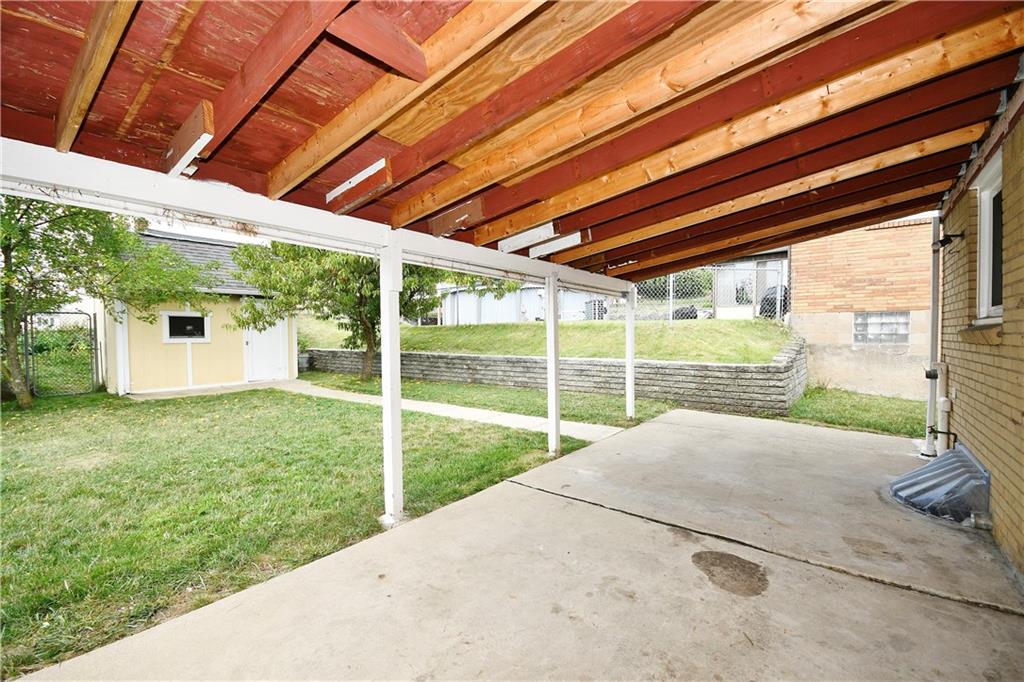 1714 Hollyrood Road Pittsburgh, PA 15227 - Photo 24 of 27 Gallery Image 24