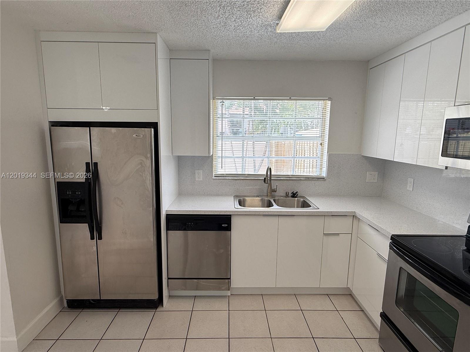 13495 Southwest 62nd Street Miami, FL 33183 - Photo 10 of 23
