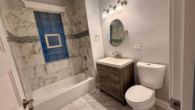 $1,400 | 6938 South Green Street, Unit 1, Chicago, IL 60621