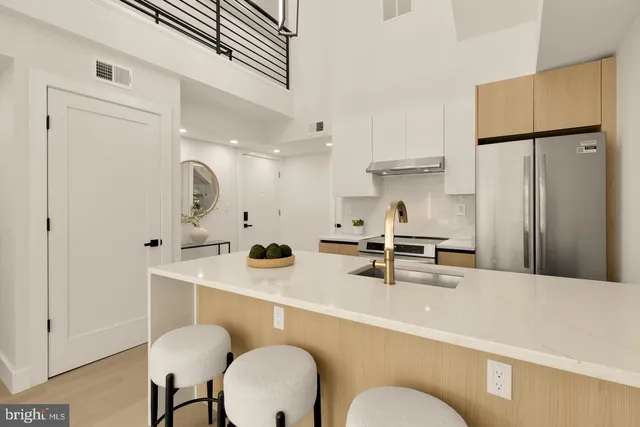 $570,000 | 3923 14th Street Northwest, Unit 5, Washington, DC 20011