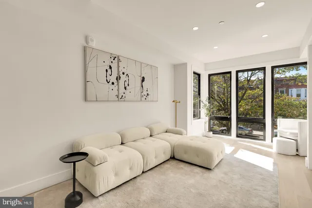 $570,000 | 3923 14th Street Northwest, Unit 5, Washington, DC 20011