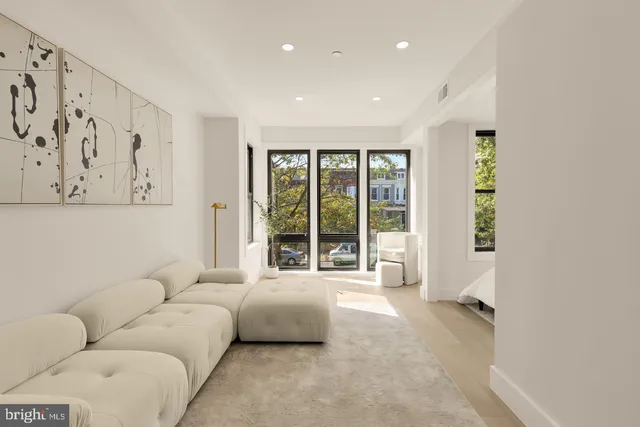 $570,000 | 3923 14th Street Northwest, Unit 5, Washington, DC 20011