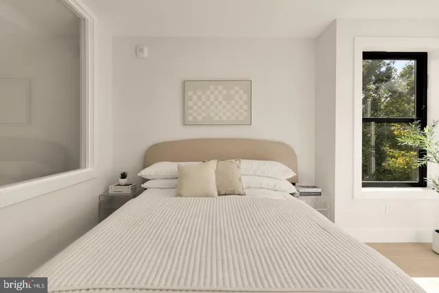 $570,000 | 3923 14th Street Northwest, Unit 5, Washington, DC 20011