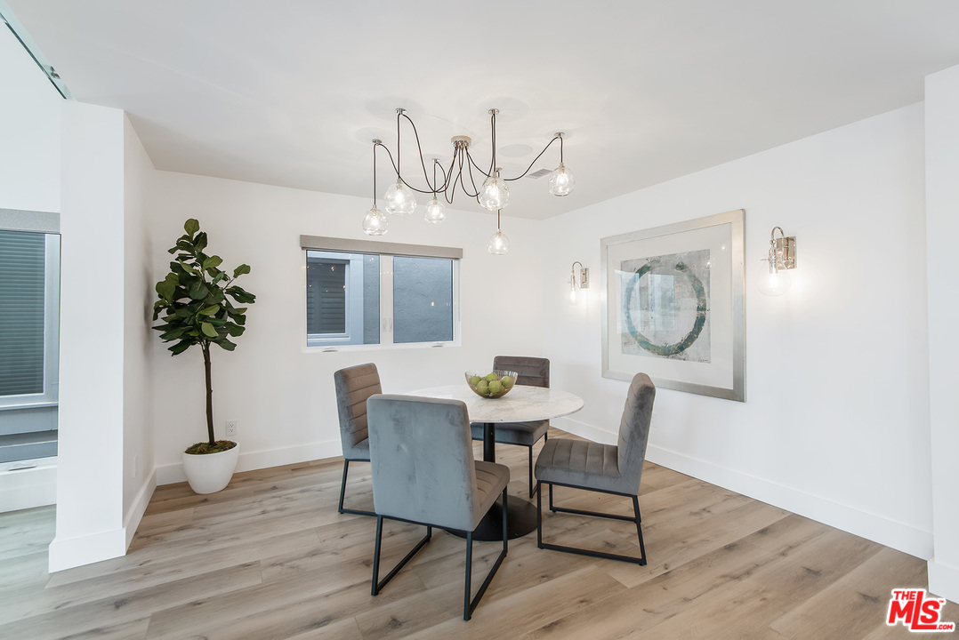 20 Ketch Street, Unit 2 Marina del Rey, CA 90292 - Photo 11 of 46