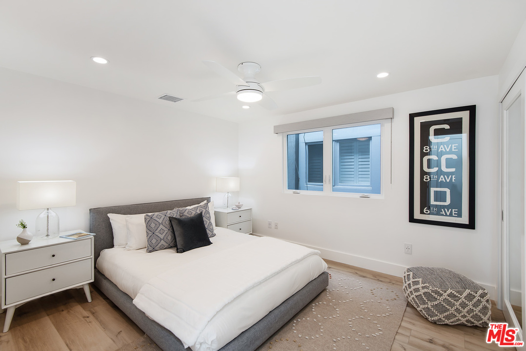 20 Ketch Street, Unit 2 Marina del Rey, CA 90292 - Photo 19 of 46