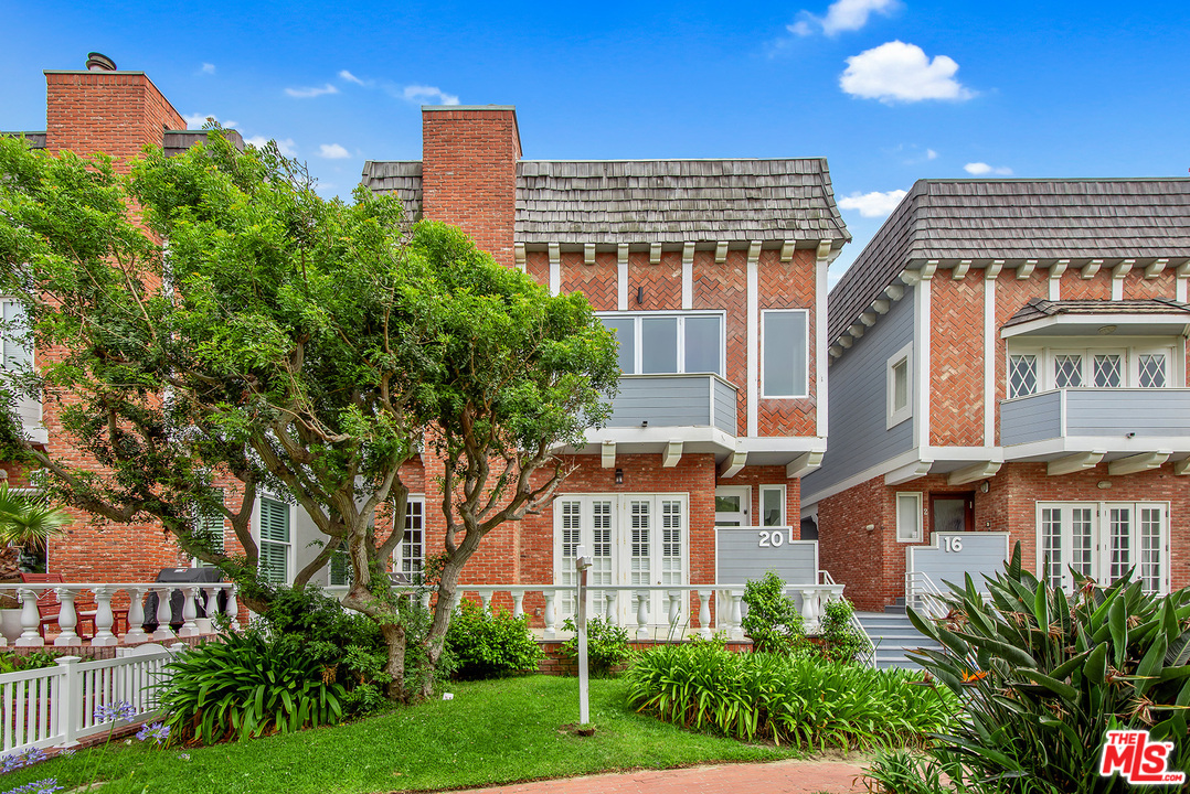 20 Ketch Street, Unit 2 Marina del Rey, CA 90292 - Photo 46 of 46