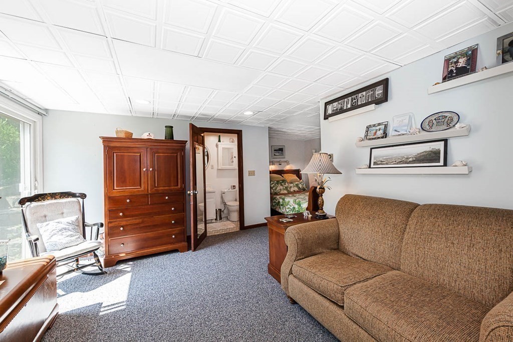 13 Burnham Road Wenham, MA 01984 - Photo 23 of 40 Gallery Image 23
