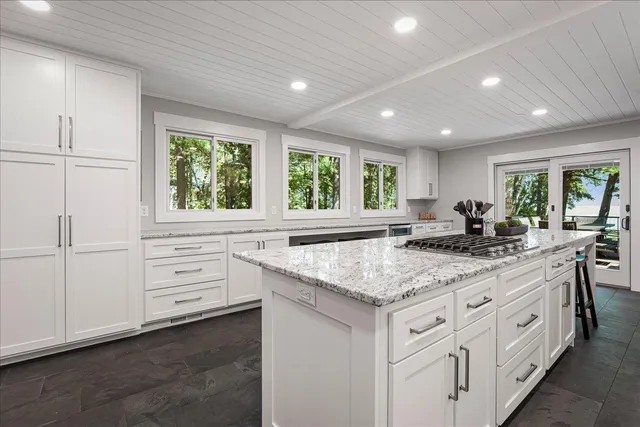 $1,694,900 | 9286 Edgewater Circle, Pequot Lakes, MN 56472