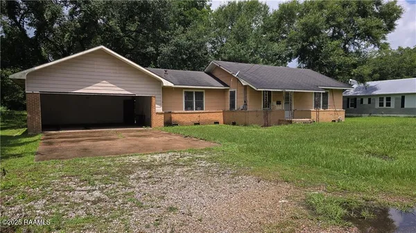 $50,000 | 221 College Road, Eunice, LA 70535