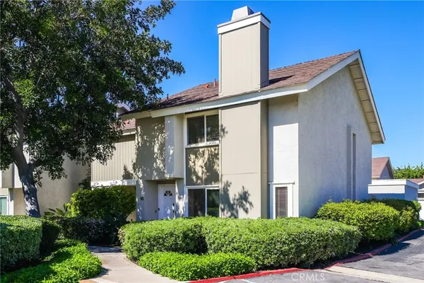 $1,249,880 | 10 Goldenbush, Irvine, CA 92604