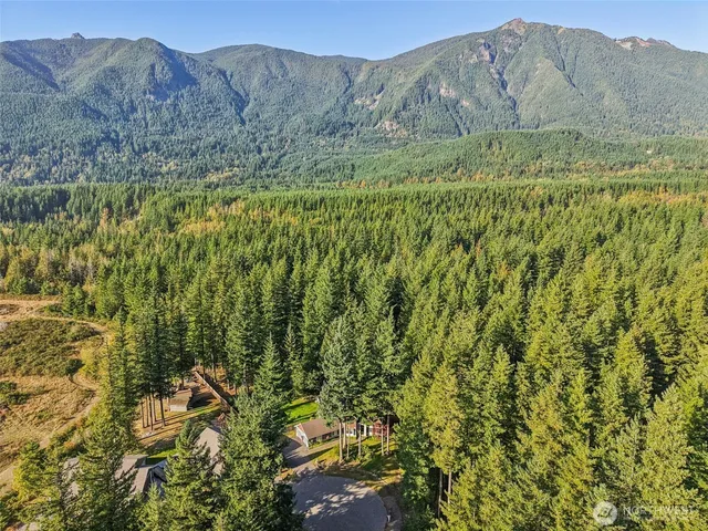 $1,325,000 | 13892 473rd Court Southeast, North Bend, WA 98045