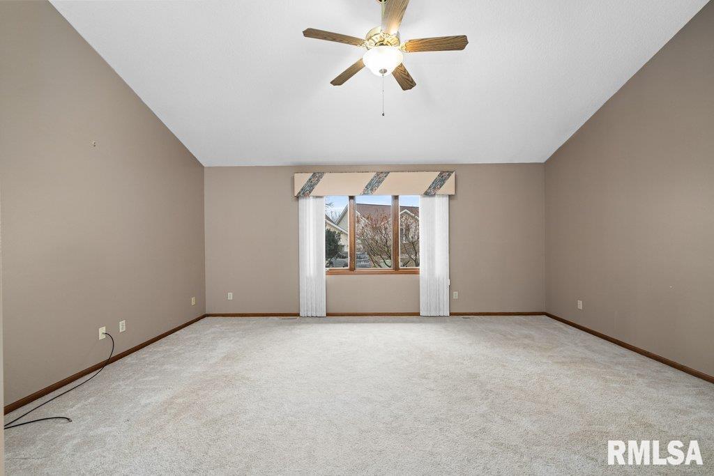 8504 Ridgewood Road, Unit 701 Rock Island, IL 61201 - Photo 12 of 35