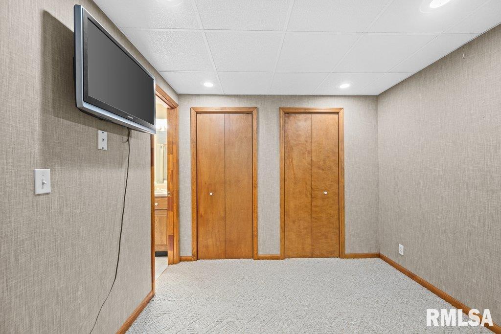 8504 Ridgewood Road, Unit 701 Rock Island, IL 61201 - Photo 30 of 35