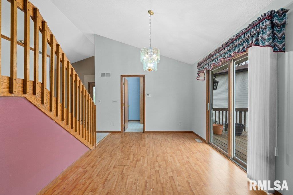 8504 Ridgewood Road, Unit 701 Rock Island, IL 61201 - Photo 8 of 35