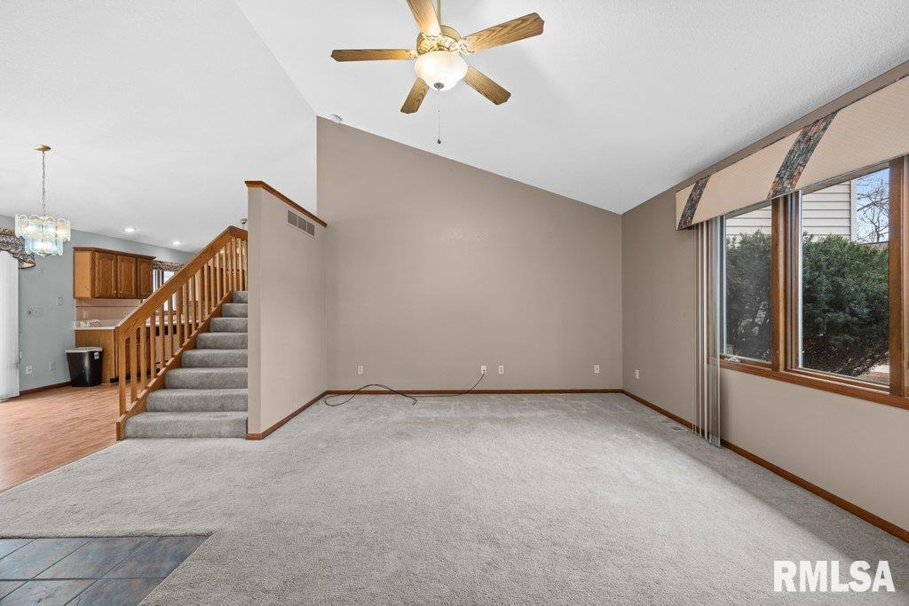 8504 Ridgewood Road, Unit 701 Rock Island, IL 61201 - Photo 10 of 35