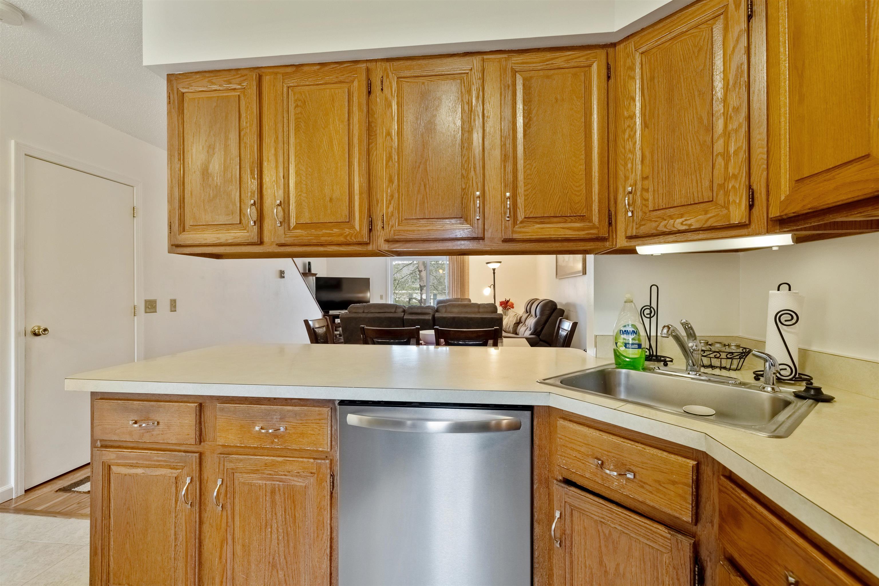 36 Brickyard Road, Unit 10 Essex Junction, VT 05452 - Photo 7 of 18 Gallery Image 7