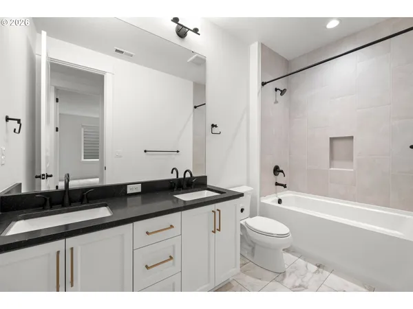 $1,224,000 | 15765 Northwest Ridgeline Street, Portland, OR 97229