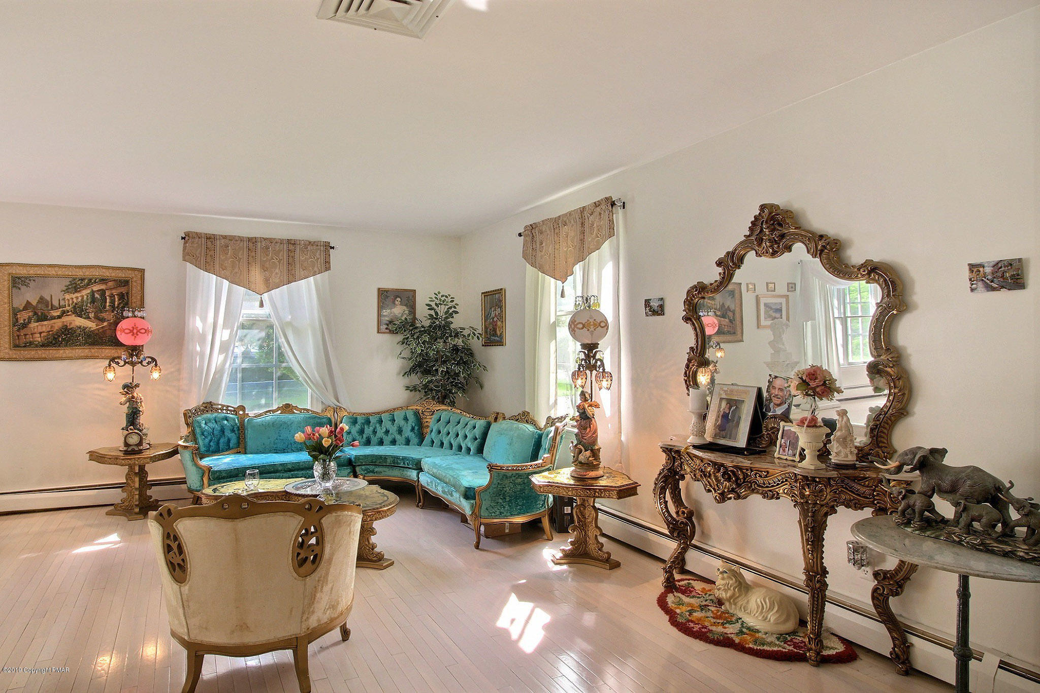 414 Norton Road Stroudsburg, PA 18360 - Photo 13 of 37 Formal Living Room