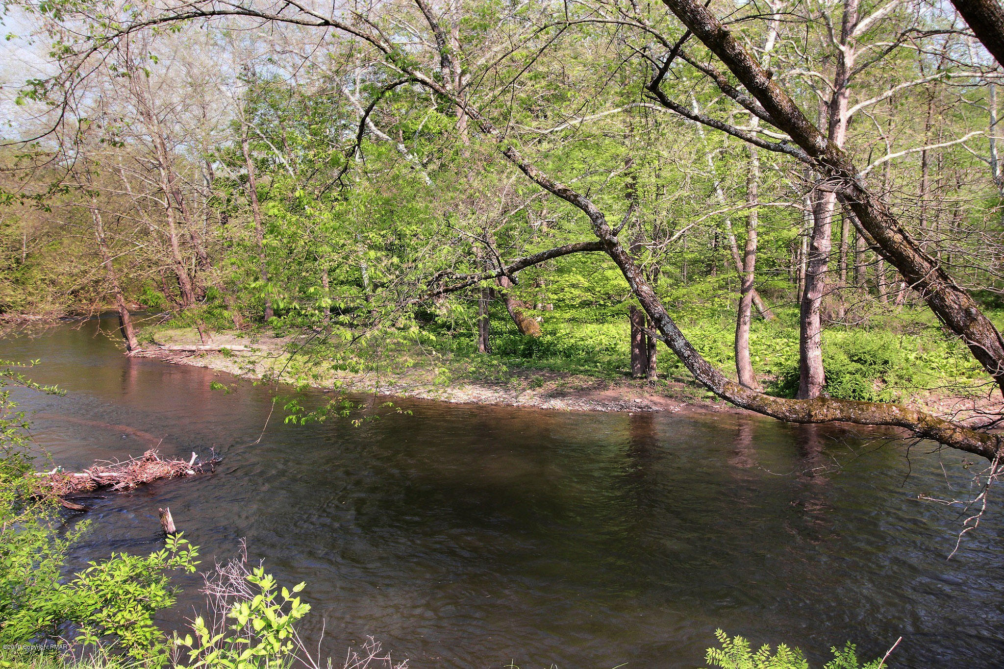 414 Norton Road Stroudsburg, PA 18360 - Photo 2 of 37 Stream