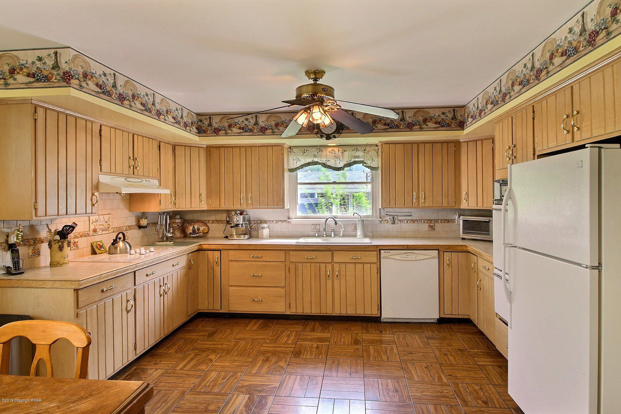 414 Norton Road Stroudsburg, PA 18360 - Photo 6 of 37 Kitchen