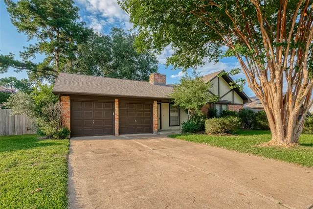 $1,925 | 22822 Elsinore Drive, Katy, TX 77450