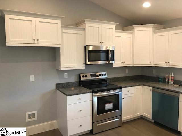 134 Good Road Landrum, SC 29356 - Photo 13 of 36