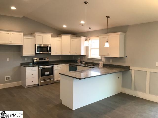134 Good Road Landrum, SC 29356 - Photo 10 of 36