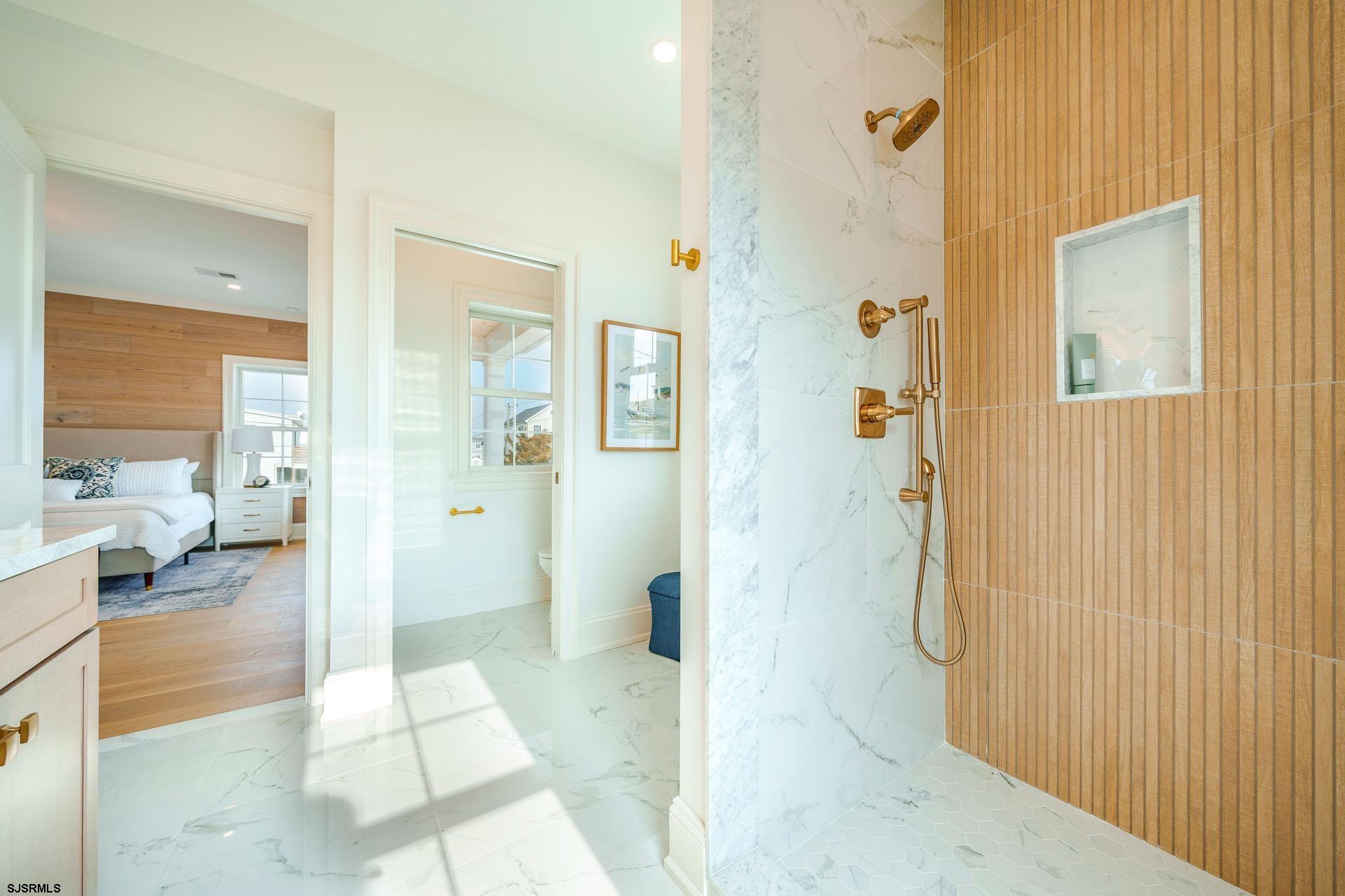 5217 Simpson Avenue Ocean City, NJ 08226 - Photo 14 of 52