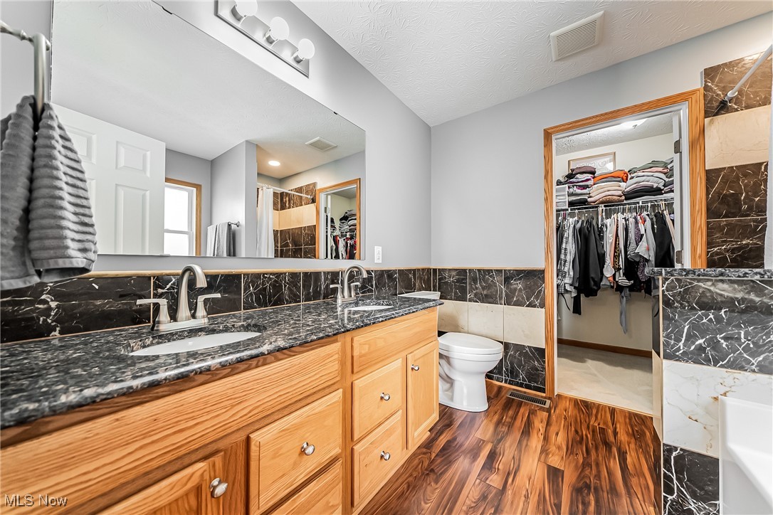 7872 York Road Parma, OH 44130 - Photo 24 of 45 Gallery Image 24